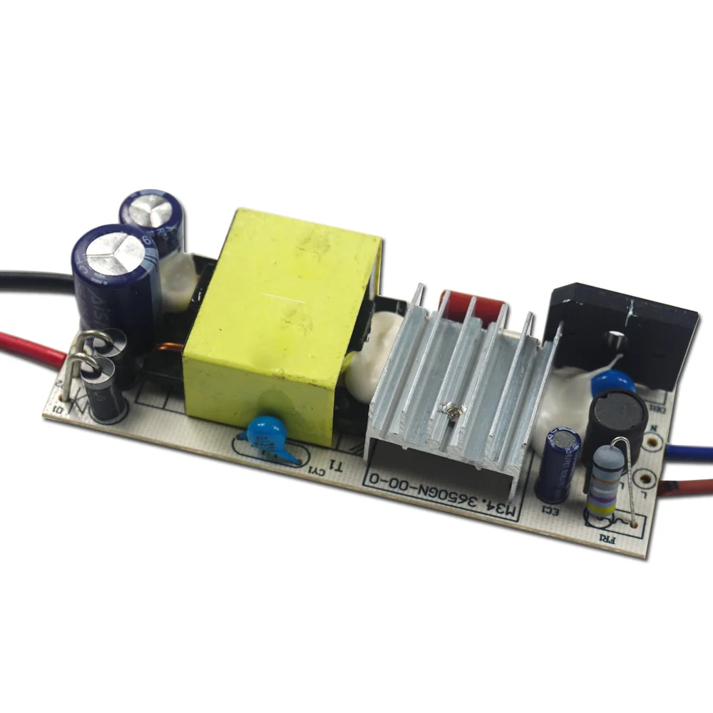 

Constant Current Driver Input 85-265V Output 30-36V 1500mA for 50W High Power LED