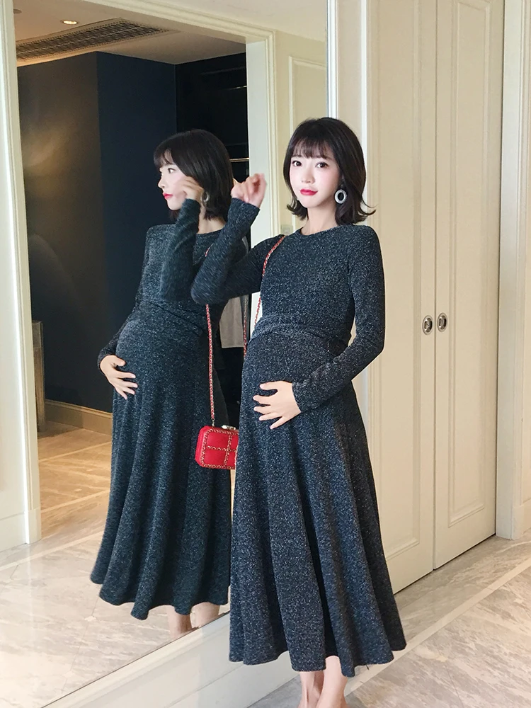 Pregnant women long-sleeved dress Hot gold retro velvet dress tide mom slim autumn and winter skirt 