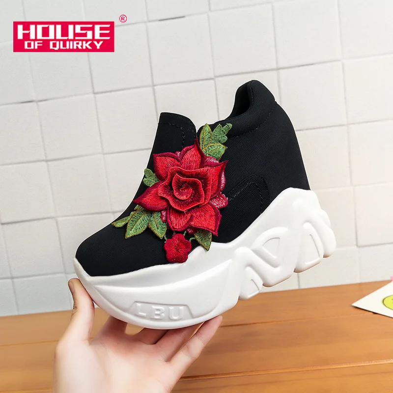 

Fashion High Help Women Sports Shoes Casual Platform Women Vulcanized Shoes Outdoor Wedge Shoes Women Bring Flower Pattern 2019