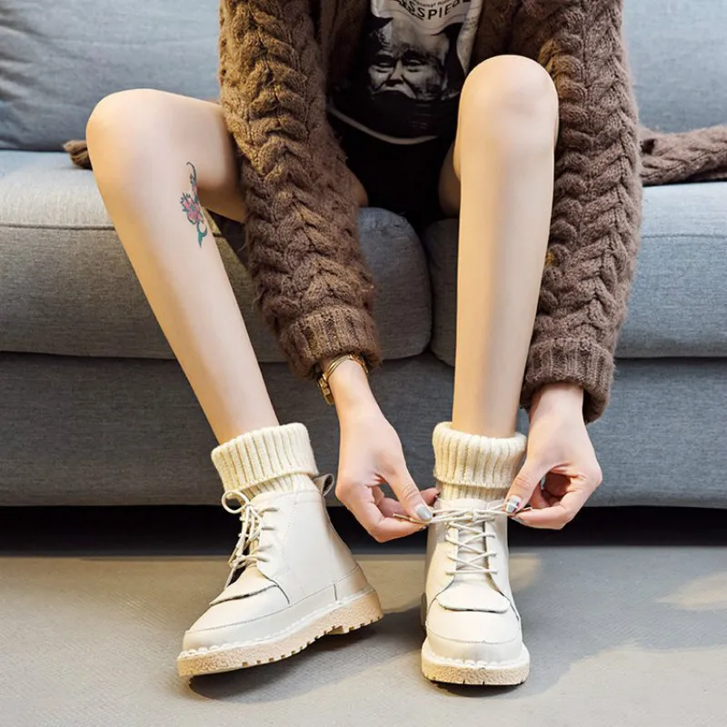 Bottes Femme 2018 Autumn Spring Women Martin Boots Pu Leather Lace Up Fashion Motorcycle Boots Solid Color Short Booties 35-40 Bottes Femme 2018 Autumn Spring Women Martin Boots Pu Leather Lace Up Fashion Motorcycle Boots Solid Color Short Booties 35-40