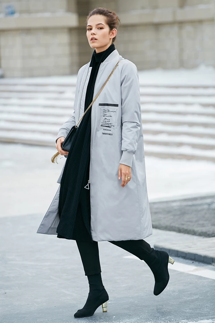 Amii для женщин 2018 зима вышивка 90% белое пуховое пальто Женская мода легкая куртка пальто для будущих мам