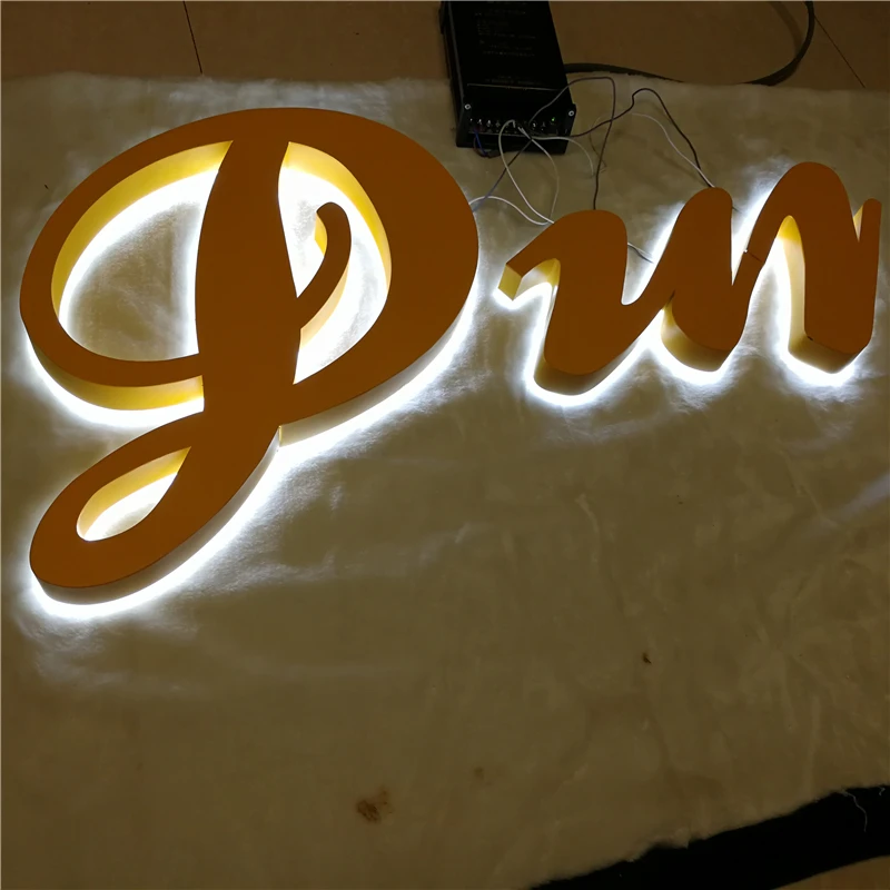 rear lit letter34