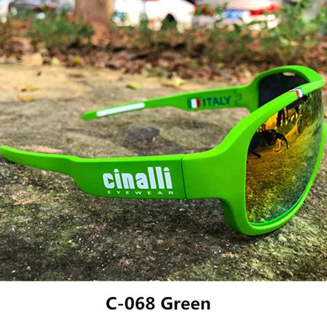 9276876029_866594840