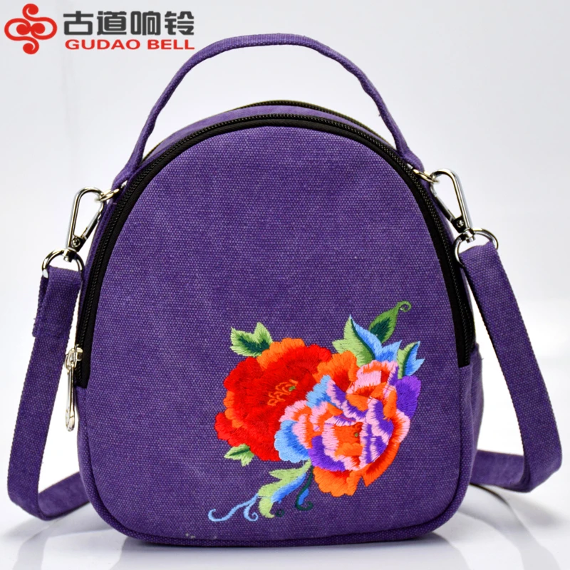

Ancient road bell 2018 Chinese style new canvas embroidered peony handbag across single shoulder bag
