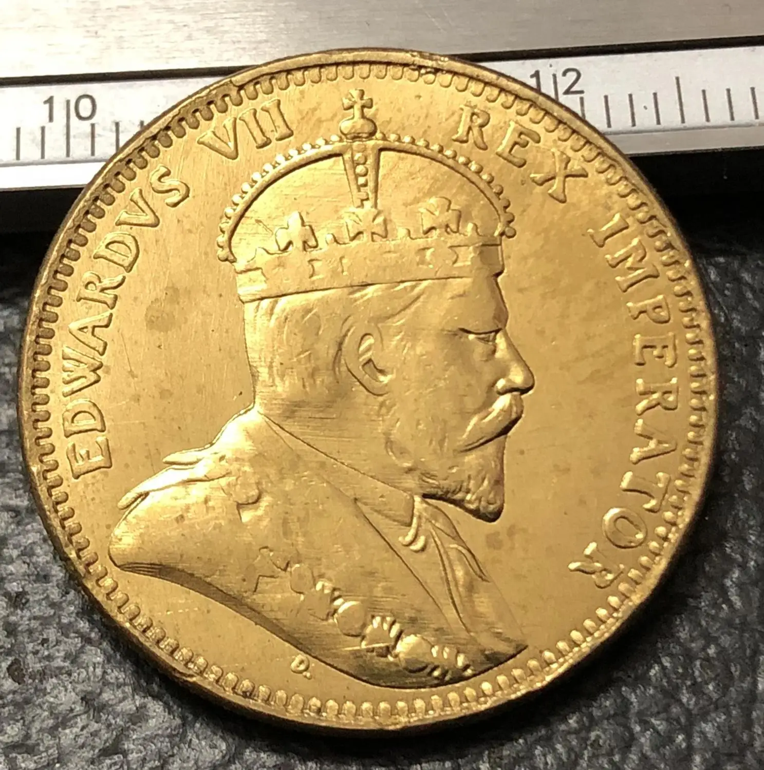 1908 копия бронзовая монета "полупастраль-Эдвард VII"