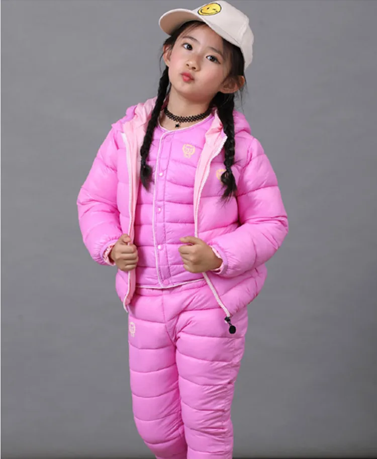 Комплекты детской зимней одежды 3 предмета, куртка с капюшоном на хлопковой подкладке+ штаны+ жилет, теплые парки для маленьких мальчиков и девочек однотонное пальто, верхняя одежда