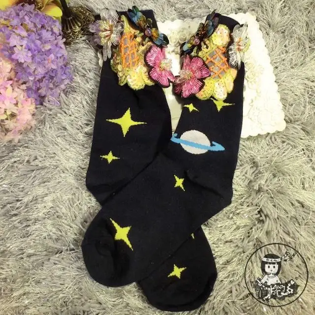 

2019 Sale Christmas Socks Girls Handmade Custom Stereo Sequins Beaded Flower Bee Brand Diamond Cotton Short Tube Pile Of Woman