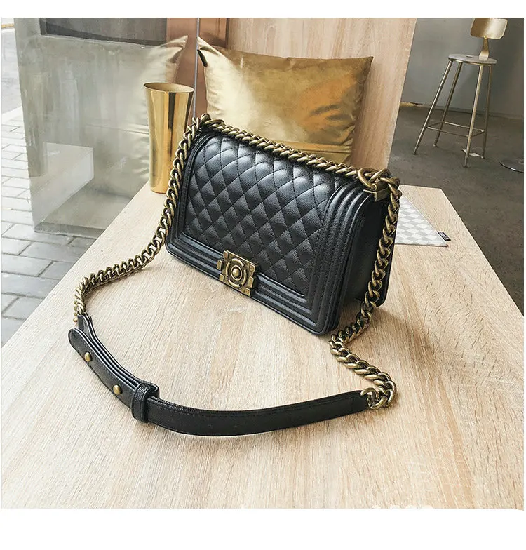 

2019 Fashion new handbags High quality PU leather Women bag Small chain Shoulder bag Lock crossbody luxury branded bags