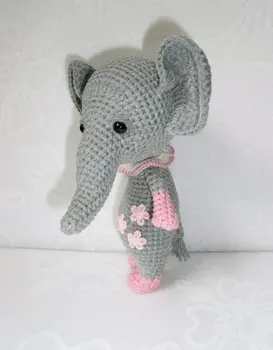 

Cute Crochet Animal Amigurumi baby elephant Rattle toy
