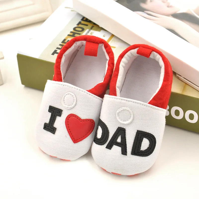 

Soft Cotton Baby Shoes Infant Shoes Infant Walking Shoeses Love Dad Baby Shoeses Love Mom Baby Shoeses