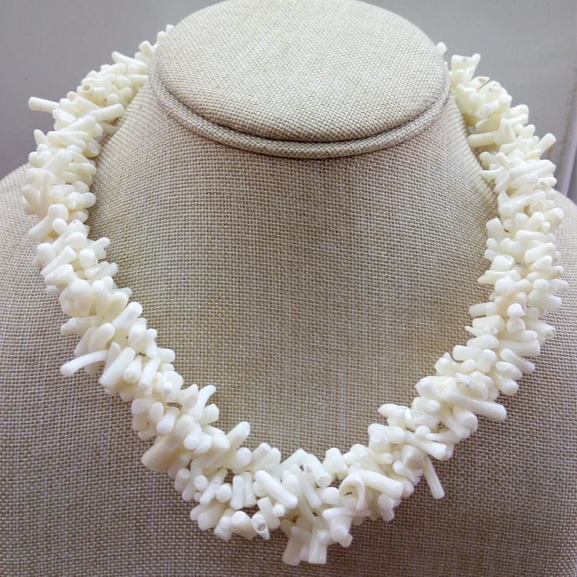 

Classical Natural White Coral Chips 4X8mm 3*10MM Gravel Charms Irregular Semi-precious Stone Beads Necklace Jewelry Luxury Gift