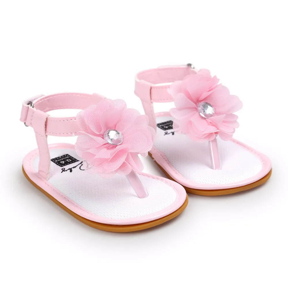 Обувь для маленьких девочек с цветочным принтом; красивые сандалии принцессы с цветочным принтом; обувь на плоской подошве в римском стиле; нескользящая Мягкая подошва; Кроссовки для новорожденных