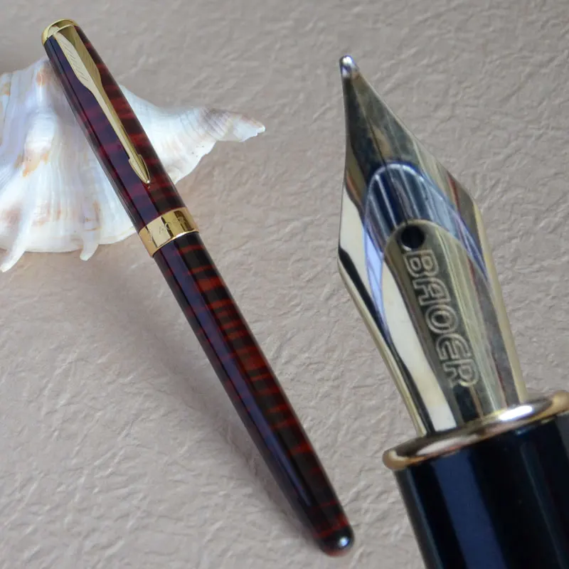 

BAOER 388 RED GRAIN AND GOLDEN MEDIUM NIB FOUNTAIN PEN NEW