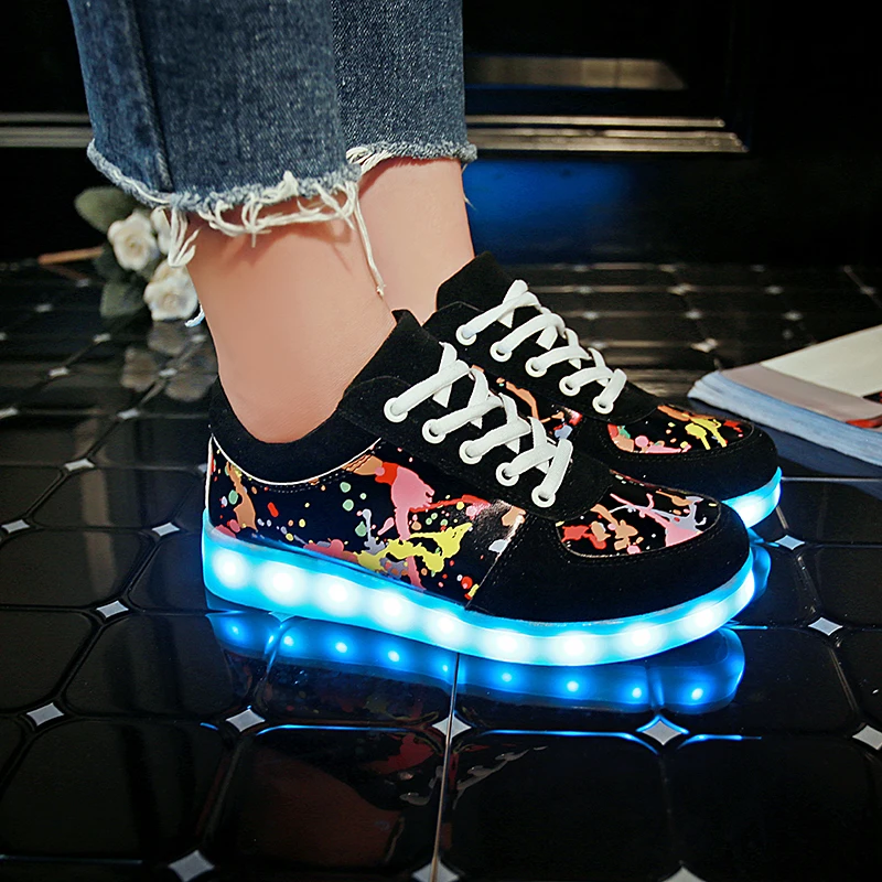Sapatos para Crianças Light Novas 11 Cores Tênis Luminoso Usb Recarregável Unisex Crianças Menino Menina Graffiti Sapato 7ipupas Led up 6 novas 11 cores tênis luminoso usb recarregável