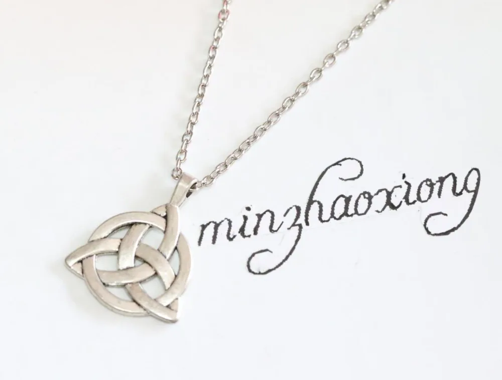 

Ancient Silver Bronze Tibetan Silver Celtic Triquetra Trinity Knot Charms Pendant Statement Necklace Vintage Chain Jewelry 6pcs