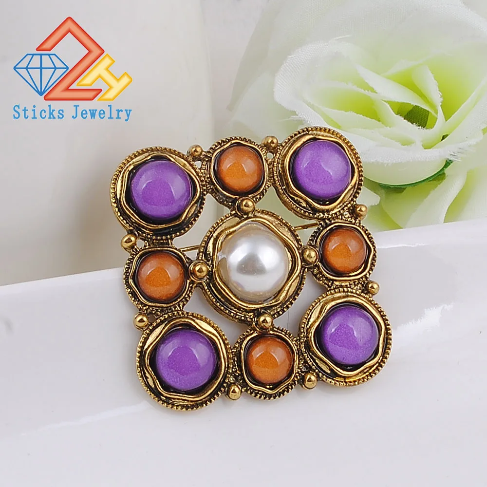 Brooches-00004 (6)