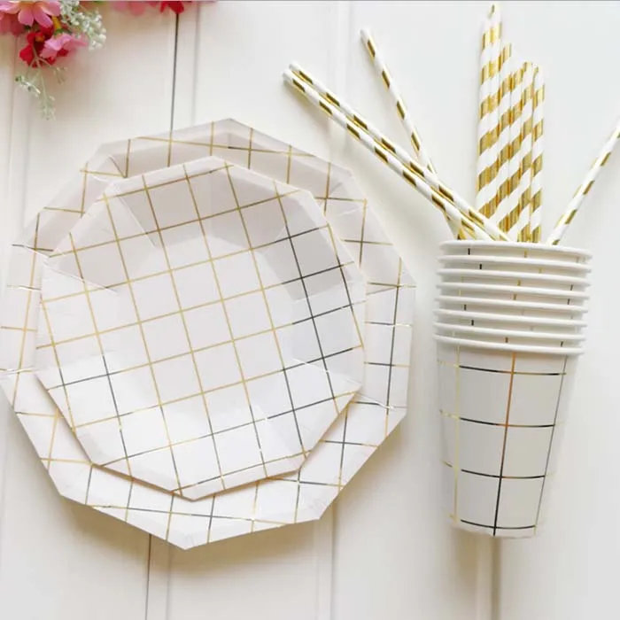 disposable Paper Plates cups straws Tableware for Birthday Wedding