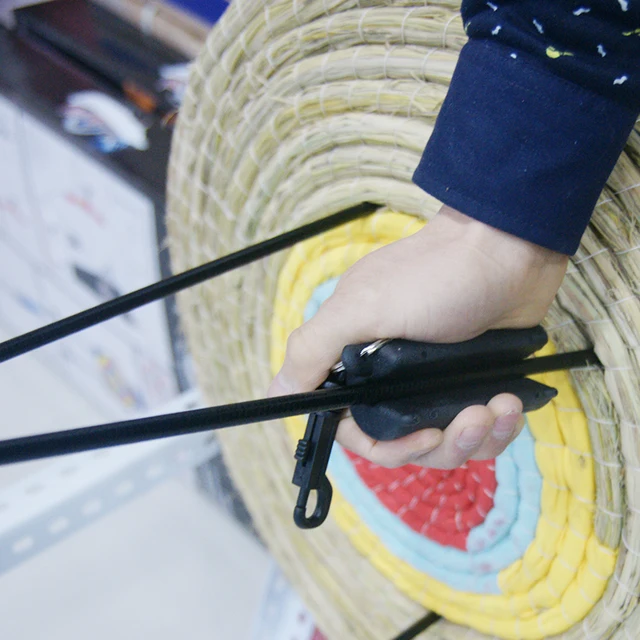 US $2.88 Silicone Archery Arrow Puller Target Hunting Bow Shooting Keychain Allen Hand Saver Arrow Hunting B