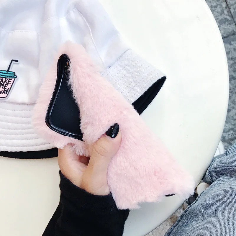 fur case (1)