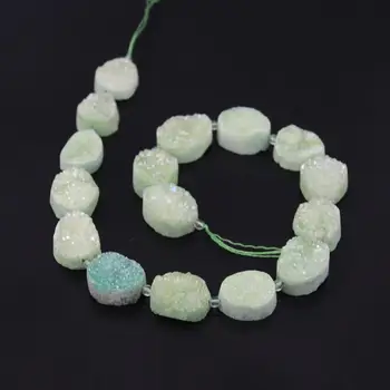 

Approx16Pcs/Strand Green AB Titanium Natural Agates Drusy Geode Freeform Oval Slab Pendant Beads,Raw Quartz Druzy Nugget Jewelry