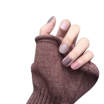 

24PCS Faux ongle Fake nails with glue Ins Solid Color frosted Matte Artificial Nail Girls Pink Gray hybrid Short Fingernails