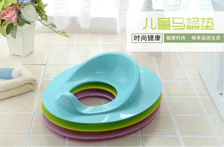 Crianças de Plástico Simples ao Lado do Vaso Sanitário para Crianças Portátil Potty Training Assento Não-slip Pad Criança Mat Sit Azul Amarelo 14 Mamãe e Bebê