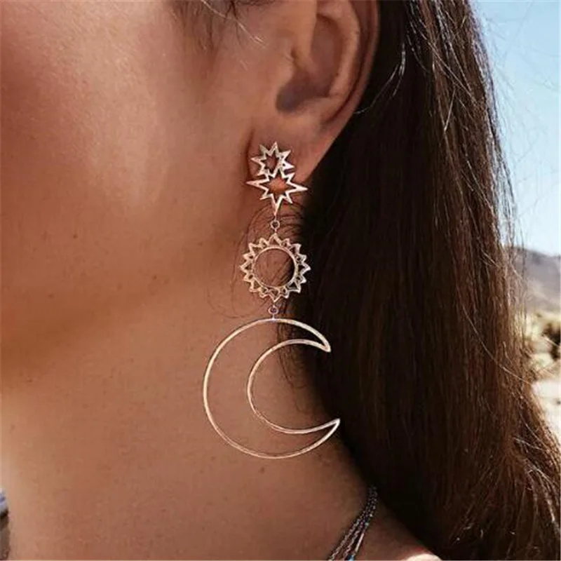 Korean Version Of The 2019 Fashion New Earrings Simple Sun God Moon God Asymmetric Exaggeration