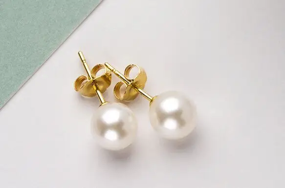 

11-12MM NATURAL SOUTH SEA WHITE PEARL EARRING