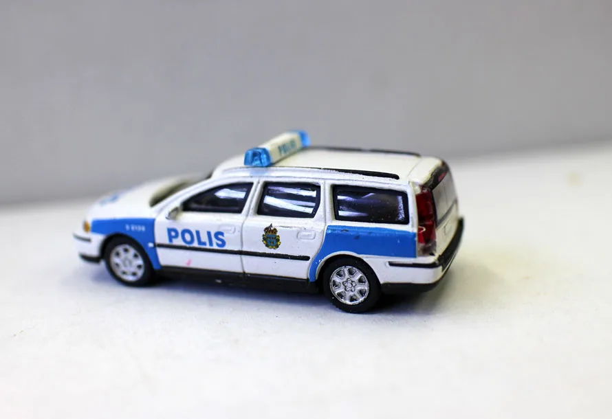 1/72 сплав модель VOLVO V70 2000 Модель автомобиля Модель игрушки