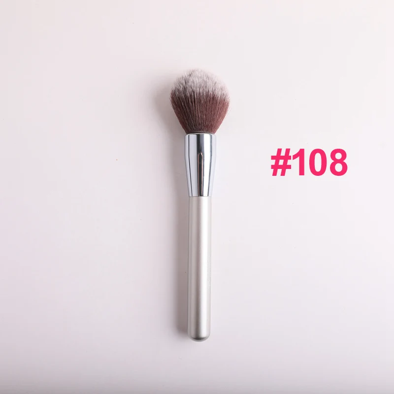 It Cosmetics Airbrush Powder Wand Brush 108