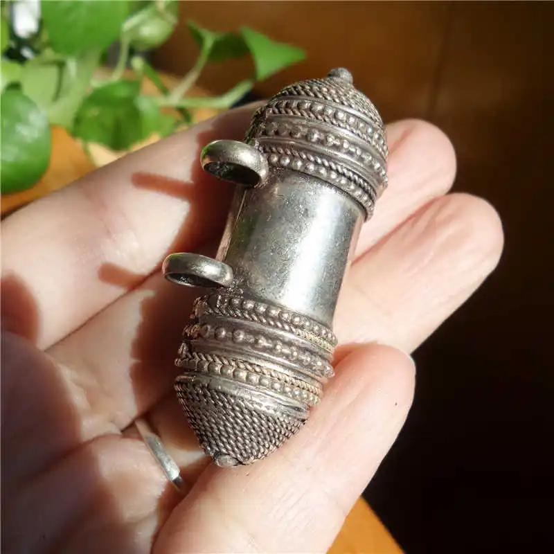 

TGB051 Tibetan silver Mani wheel Prayer box,55mm,GAU amulet pendant,vintage Lucky clouds