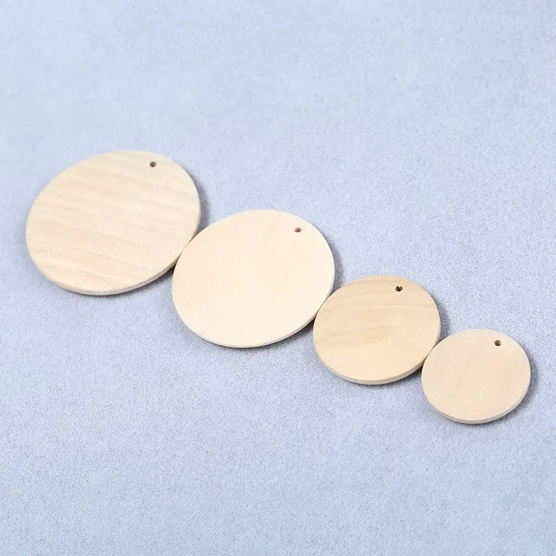 

20Pcs/lot Flat Round Natural Wood Beads Unfinished DIY Wood Chips Circles Wood Tags Labels for Kids Diy Crafts Supplies