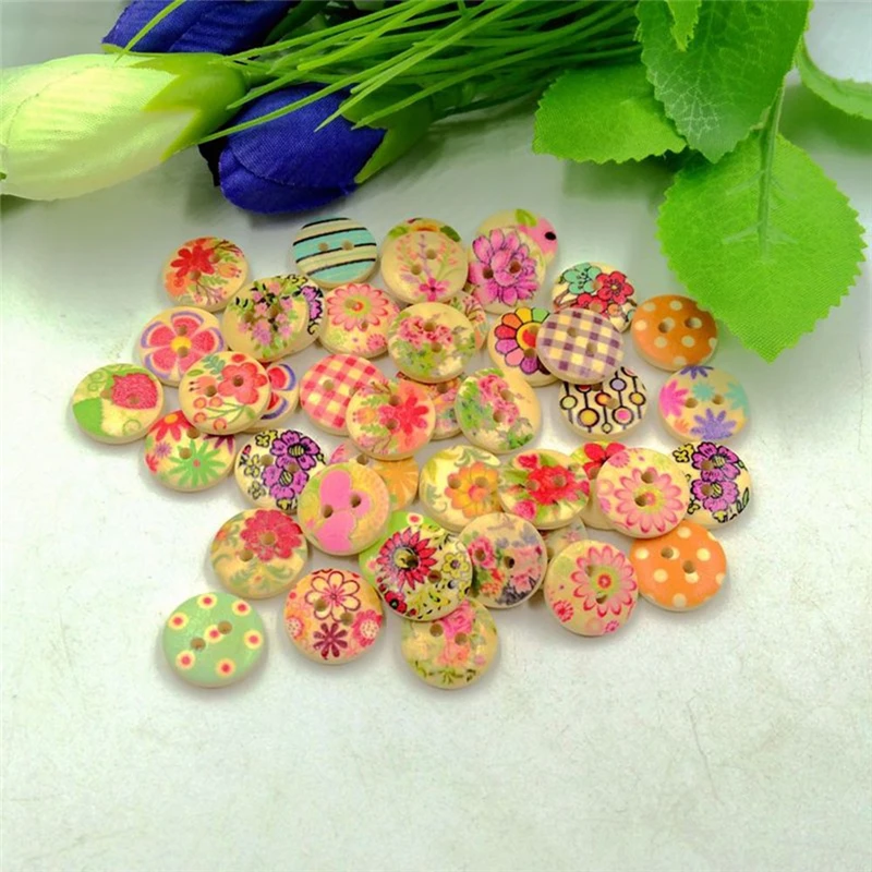 100pcs 2 Holes Wood Buttons Craft Handmake Scrapbooking Sewing Clothing Accessories 15mm Flower Painted Buttons Sewing Crafts (2)
