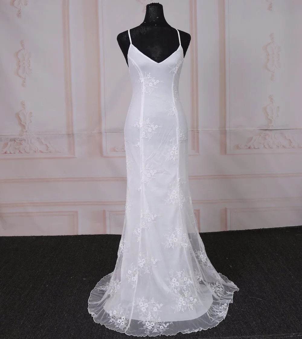 Летнее пляжное свадебное платье в стиле бохо с бретельками-спагетти, белое свадебное платье с v-образным вырезом и открытой спиной, свадебное платье с шлейфом