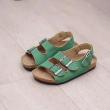 Ortoluckland/детская обувь; пробковые сандалии с пряжкой для маленьких мальчиков; пляжные тапочки на плоской подошве; летние дышащие Нескользящие сандалии для маленьких девочек