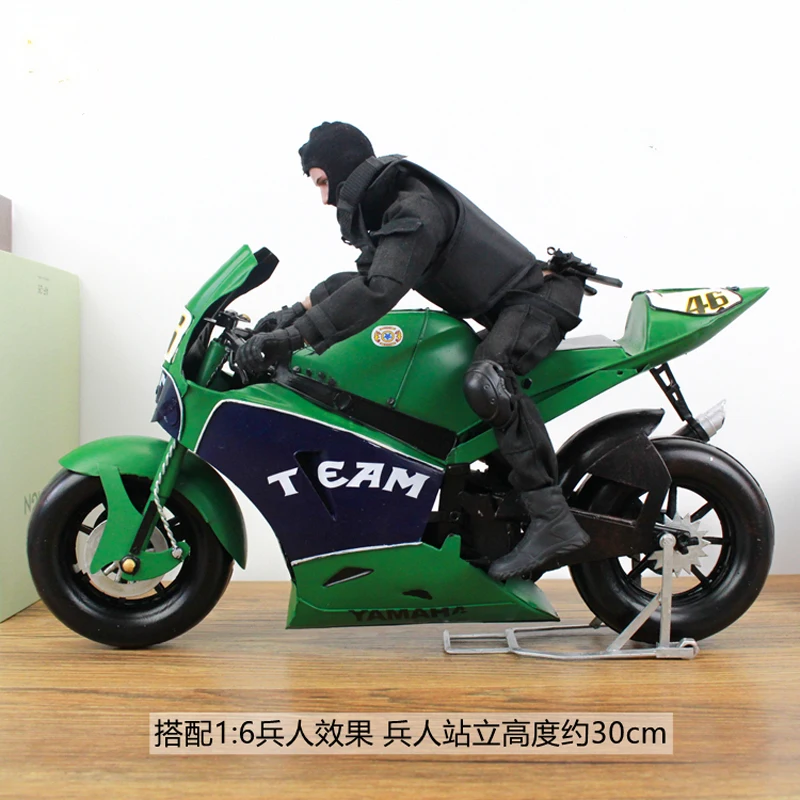 Крутые! четыре вида 2006 YAMAHA YZR-M1 Железный мотоцикл украшения L38CM* W10CM* H23CM украшения офисные столы