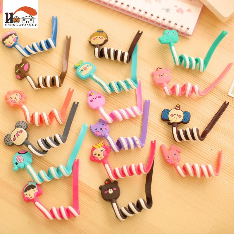 CUSHAWFAMILY cute Cartoon animal bobbin font b winder b font ear mechanism storage line hub multi