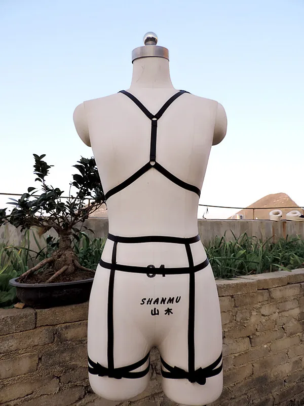 Free shipping Cute a, Black and Frame Bra Elastic Harness Bra, sets