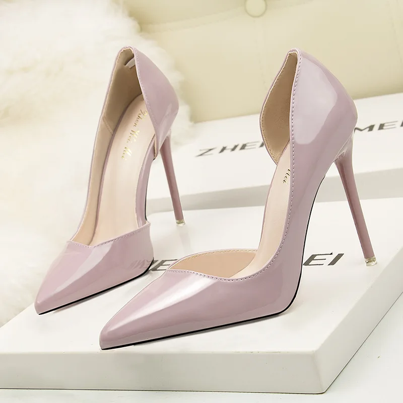 Ou Mo brand Shallow mouth High heels women?s sandals pointed toe Sexy High heels 10cm Solid color patent leather Female shoes