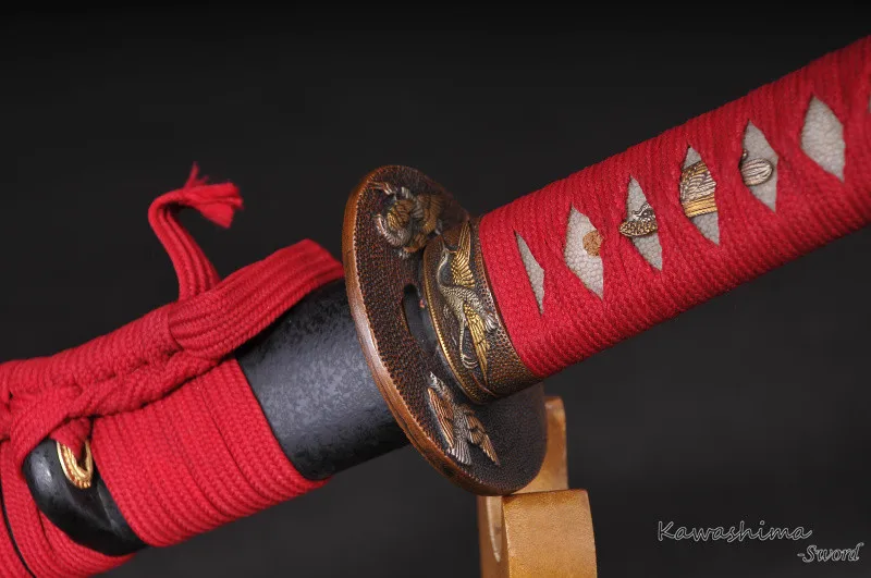 Full Tang Katana Damasucs Folded Steel Clay Temper Blade Engraved Pattern Sharp Ready for Battle