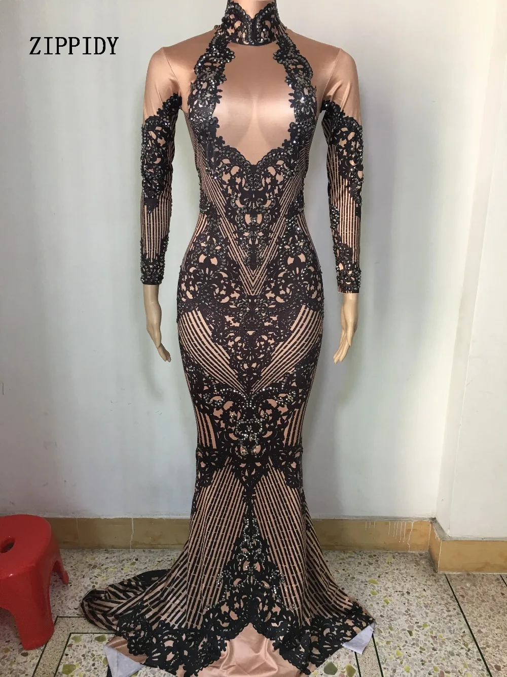 

Bright Rhinestones Sexy Printed Dress 3 Colors Long Tail Outfit Nightclub Prom Female Singer Birthday Party Show One-piece Dress