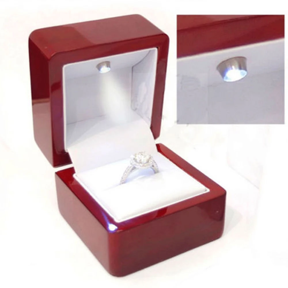 BRIGHT WHITE LED LIGHTED CHERRY WOOD FANCY ENGAGEMENT WEDDING RING PROPOSING BOX 