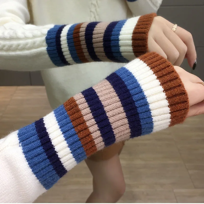 Women Sweaters and Pullovers 2018 Fall Knitted Long Sleeve Turtle Neck Ladies Knitwear Pullover Top Fashion Pull Female Jumper Women Sweaters and Pullovers 2018 Fall Knitted Long Sleeve Turtle Neck Ladies Knitwear Pullover Top Fashion Pull Female Jumper