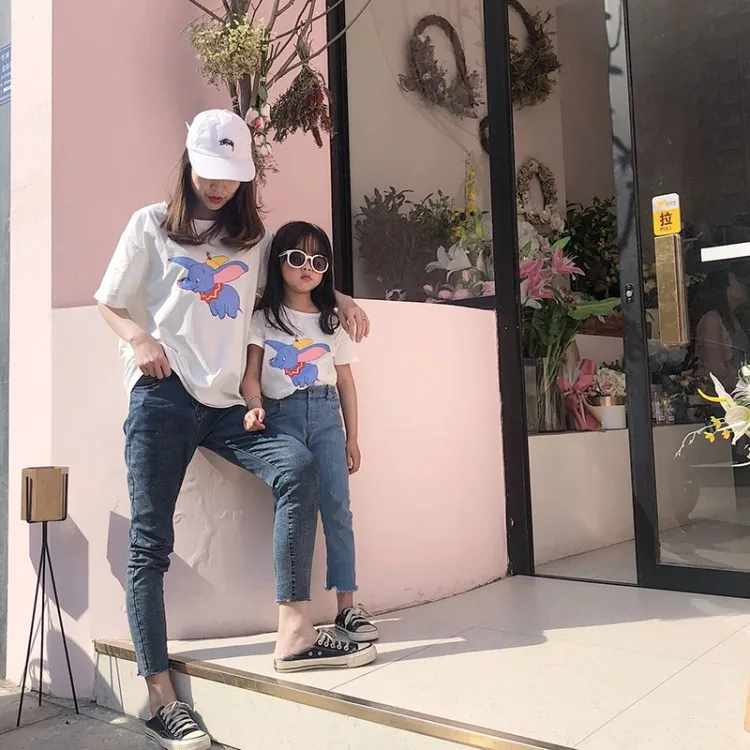 

Ins Small Flying Elephant T-shirt 2019 Summer New Korean Version of Children's Loose Printed Cartoon Short-sleeved Parent-child