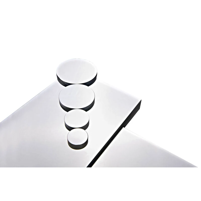 

JLF-112P strengthen aluminum reflector Dimensions: 70 * 100 Parallelism: <3 '