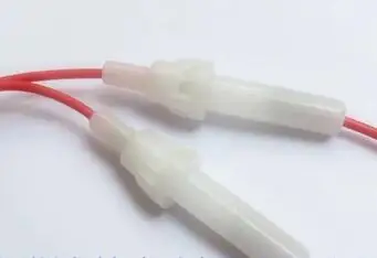 

FREE SHIPPING 50PCS x #20 Wire 5*20mm White Plastic Lantern Fuse Holder With 20AWG Red Cable