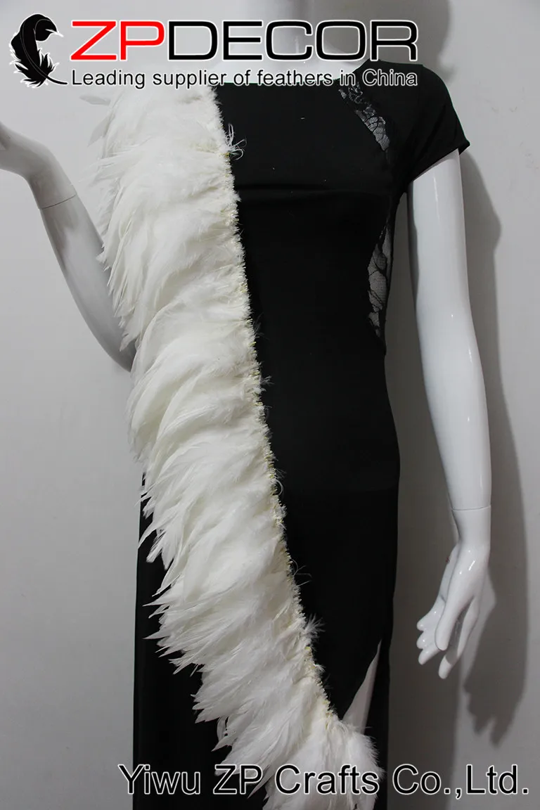 White Rooster Schlappen Strung Feathers (10)