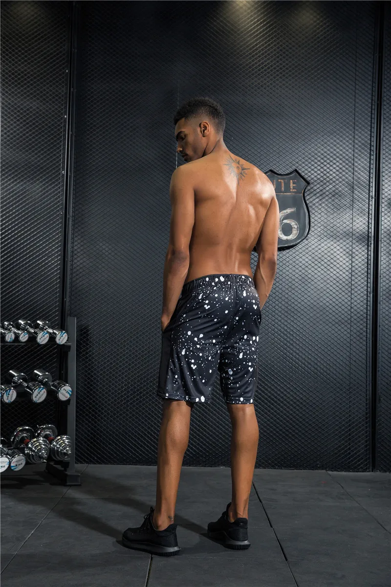 Новые спортивные шорты для спортзала мужские короткие брендовые шорты с буквенным принтом и эластичной резинкой на талии спортивные шорты для баскетбола теннисные шорты