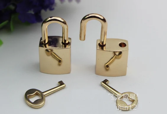 Antique Br Chinese Erfly Type Door Cabinet Key Bolt Lock Antique Br Chinese Erfly Type Door Cabinet Key Bolt Lock Hardware Décor