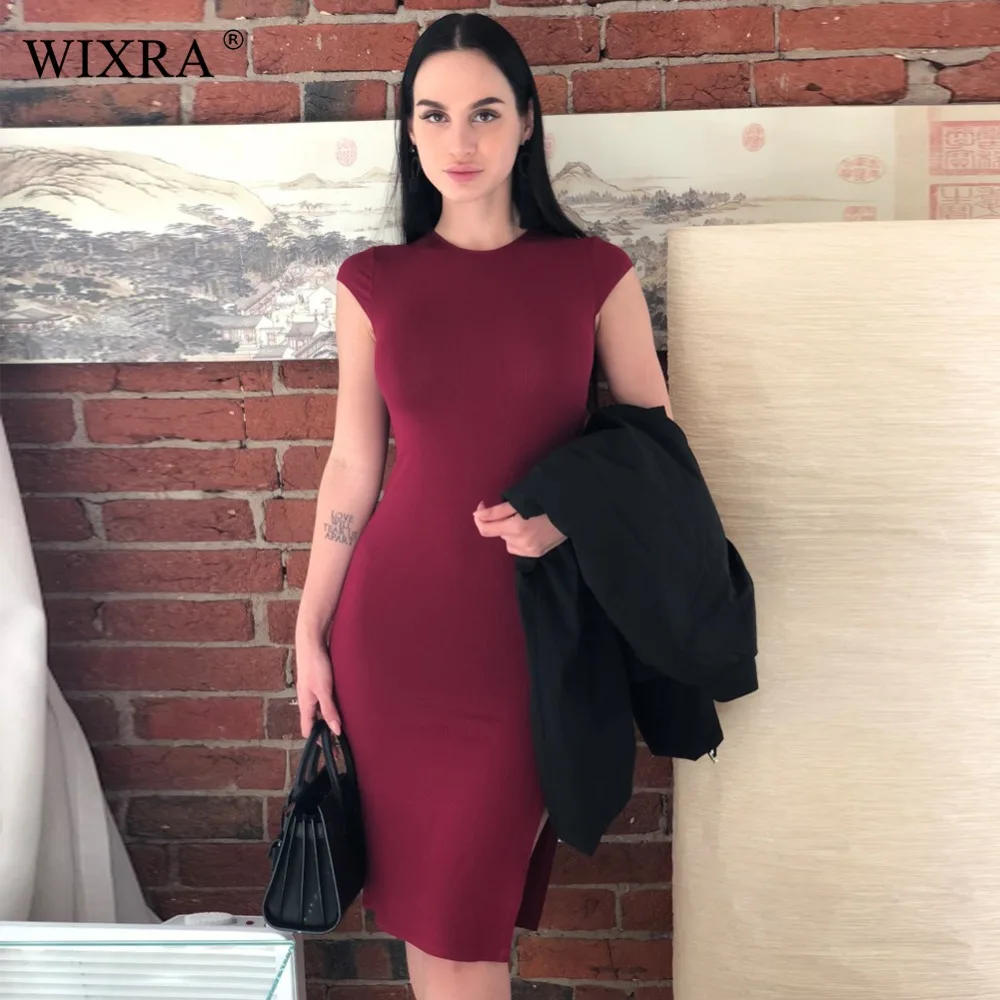 Женское базовое платье с круглым вырезом WIXRA трикотажное однотонное Короткое